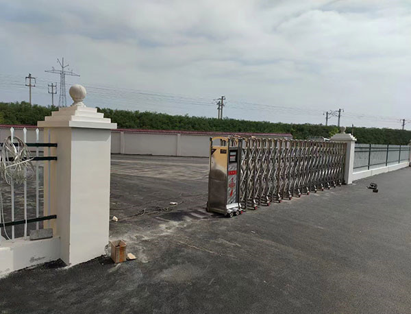 電動伸縮門